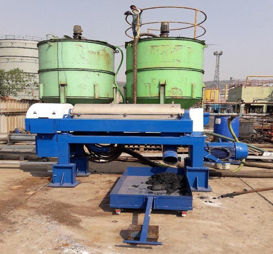 On-site settling tanks & decanter