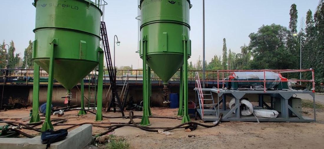 Settling tanks & decanter Settling tanks & decanter